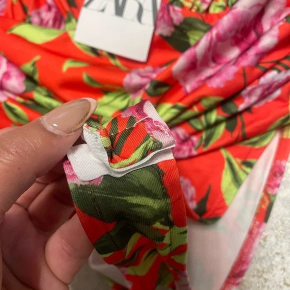 Zara Bright Red Floral Swimwear - Picture 4 of 5
